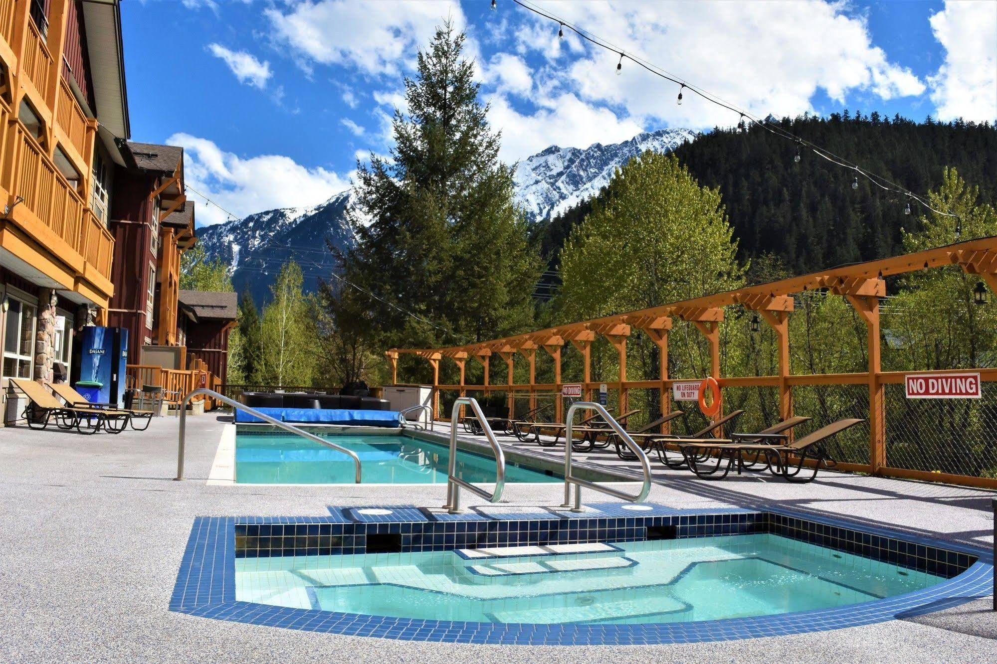 Pemberton Valley Lodge Exteriér fotografie